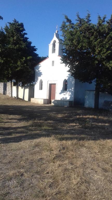 Holiday Home Loznati Cres Exterior photo